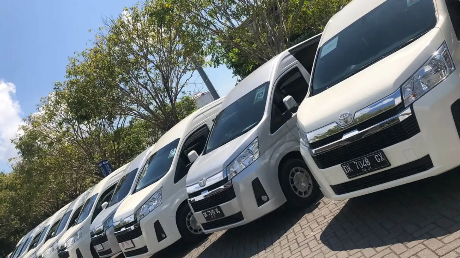 Hiace Premio